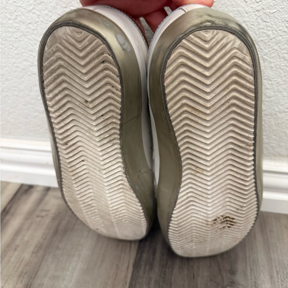 Men’s Golden Goose Sneakers - Picture 6 of 7